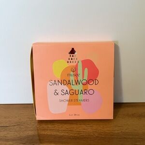 Musee Sandalwood & Saguaro Shower Steamers in Peach Box